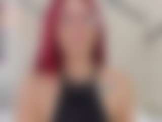 Lia's Live Sex Cam Show