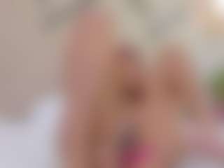 Lia's Live Sex Cam Show