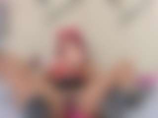 Lia's Live Sex Cam Show