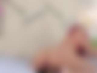 Lia's Live Sex Cam Show