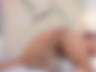 Lia's Live Sex Cam Show