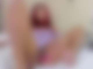 Lia's Live Sex Cam Show