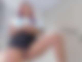 Lia's Live Sex Cam Show