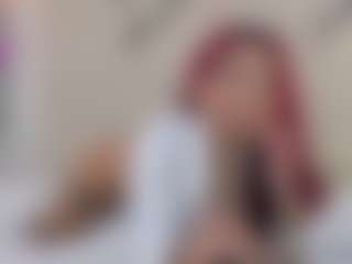 Live cam show with Lia - Mature on sexylive.show