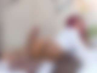 Live cam show with Lia - Ass Clapping on Chatstar