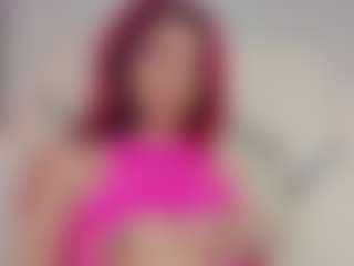 Live cam show with Lia - Oil on crypto-cams
