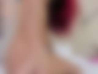 Lia's Live Sex Cam Show