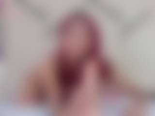 Lia's Live Sex Cam Show