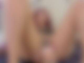 Lia's Live Sex Cam Show