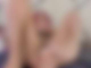 Lia's Live Sex Cam Show