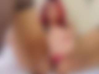 Lia's Live Sex Cam Show