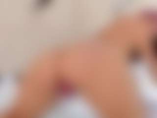 Lia's Live Sex Cam Show
