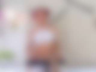 Lia's Live Sex Cam Show