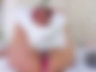 Live cam show with Lia - Ass Clapping on Camming Site