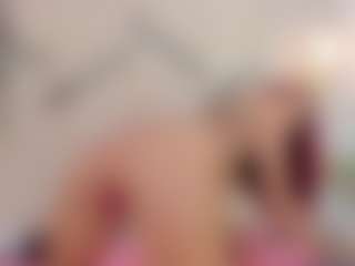 Lia's Live Sex Cam Show