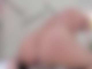 Lia's Live Sex Cam Show