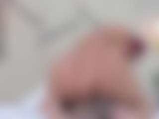 Lia's Live Sex Cam Show