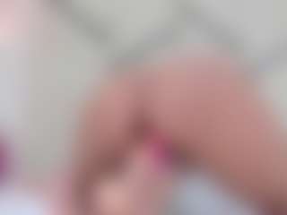 Lia's Live Sex Cam Show