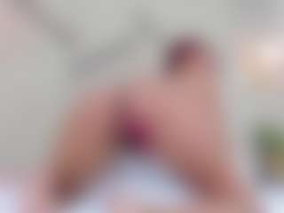 Lia's Live Sex Cam Show