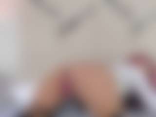 Lia's Live Sex Cam Show