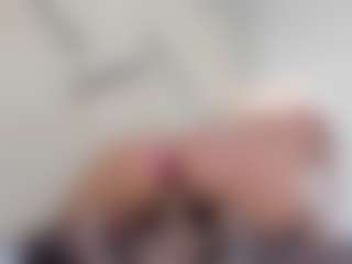 Live cam show with Lia - Sexwebcam Mature on Soda Cam