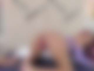 Lia's Live Sex Cam Show