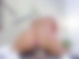 Lia's Live Sex Cam Show