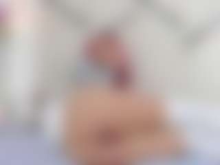 Lia's Live Sex Cam Show
