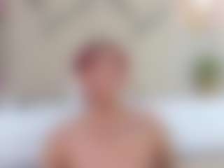 Lia's Live Sex Cam Show