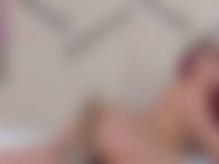 Lia's Live Sex Cam Show