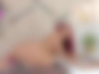 Lia's Live Sex Cam Show