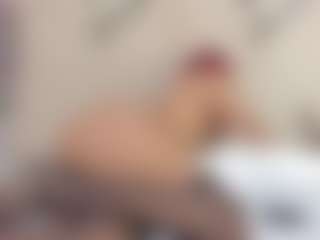 Lia's Live Sex Cam Show