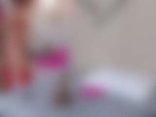 Live cam show with Lia - Italian Mature on friskycurves.com | colombia