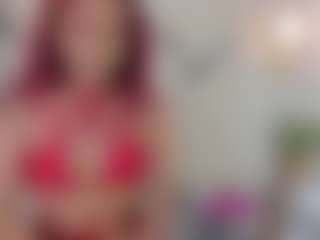 Live cam show with Lia - Fingers on SinfulBabes