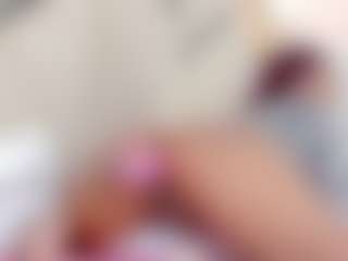 Lia's Live Sex Cam Show