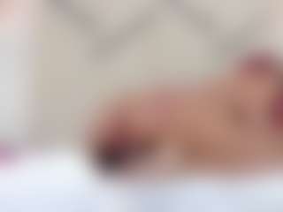 Live cam show with Lia - Anal on xplaylive.com