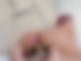 Lia's Live Sex Cam Show