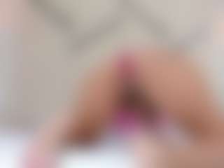 Lia's Live Sex Cam Show
