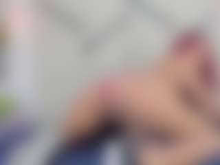 Lia's Live Sex Cam Show