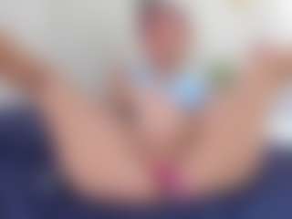 Lia's Live Sex Cam Show