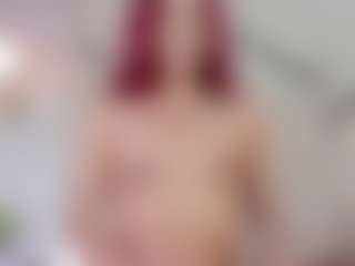 Lia's Live Sex Cam Show