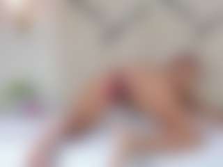 Lia's Live Sex Cam Show