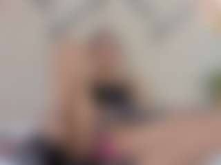 Lia's Live Sex Cam Show