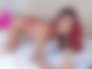 Live cam show with Lia - Small Tits Mature on hrnylive.com