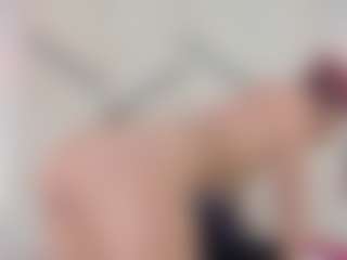 Lia's Live Sex Cam Show