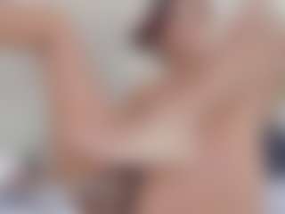 Live cam show with Lia - Shaved on CamSextacy