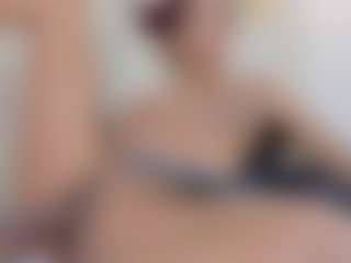 Lia's Live Sex Cam Show
