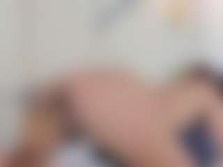 Live cam show with Lia - Toys on instabang