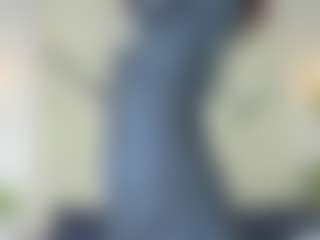 Live cam show with Lia - Brown Hair on studioflirtlive.com