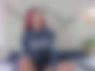 Live cam show with Lia - Tattoos Red Hair on Pornisteam.com